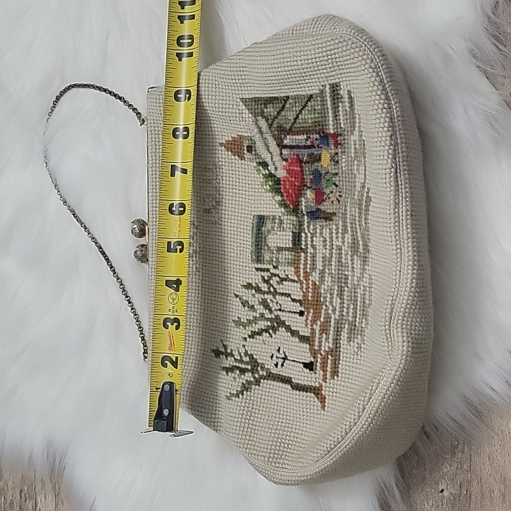 VINTAGE Purse - Picture 7 of 8